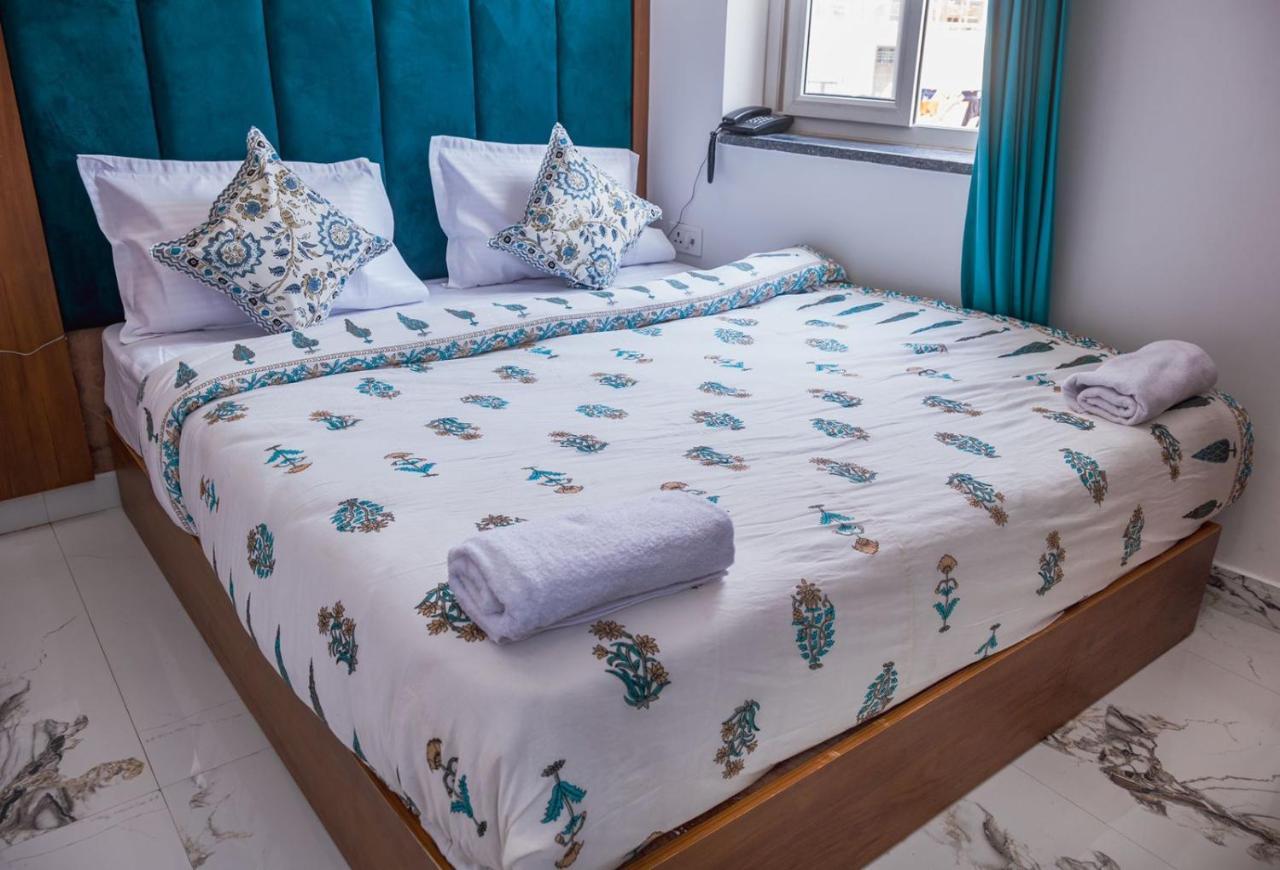 The Vinayak By Le Pension Stays Rishikesh Exterior photo